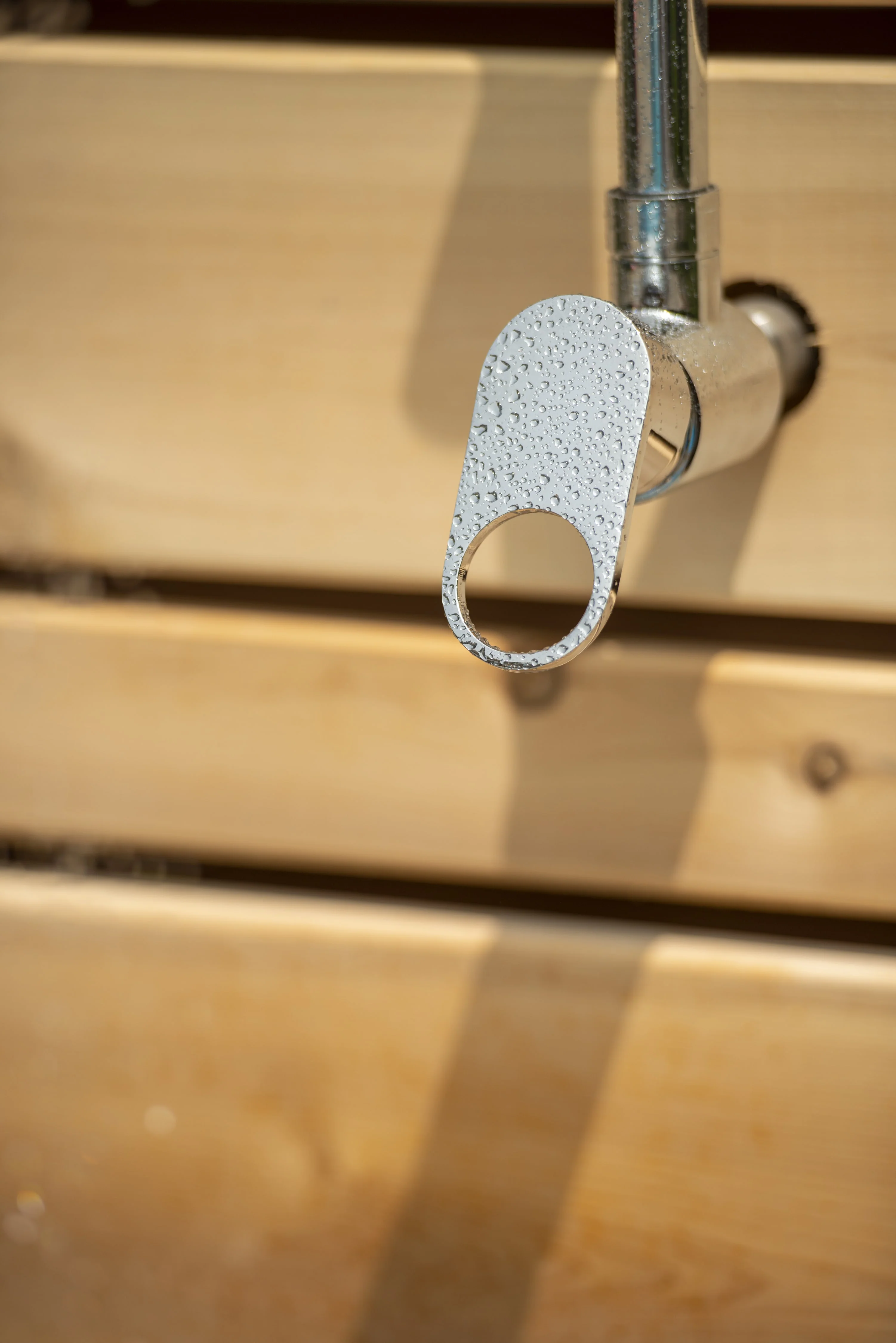 Dundalk CT Savannah Standing Shower - White Cedar - Image 18