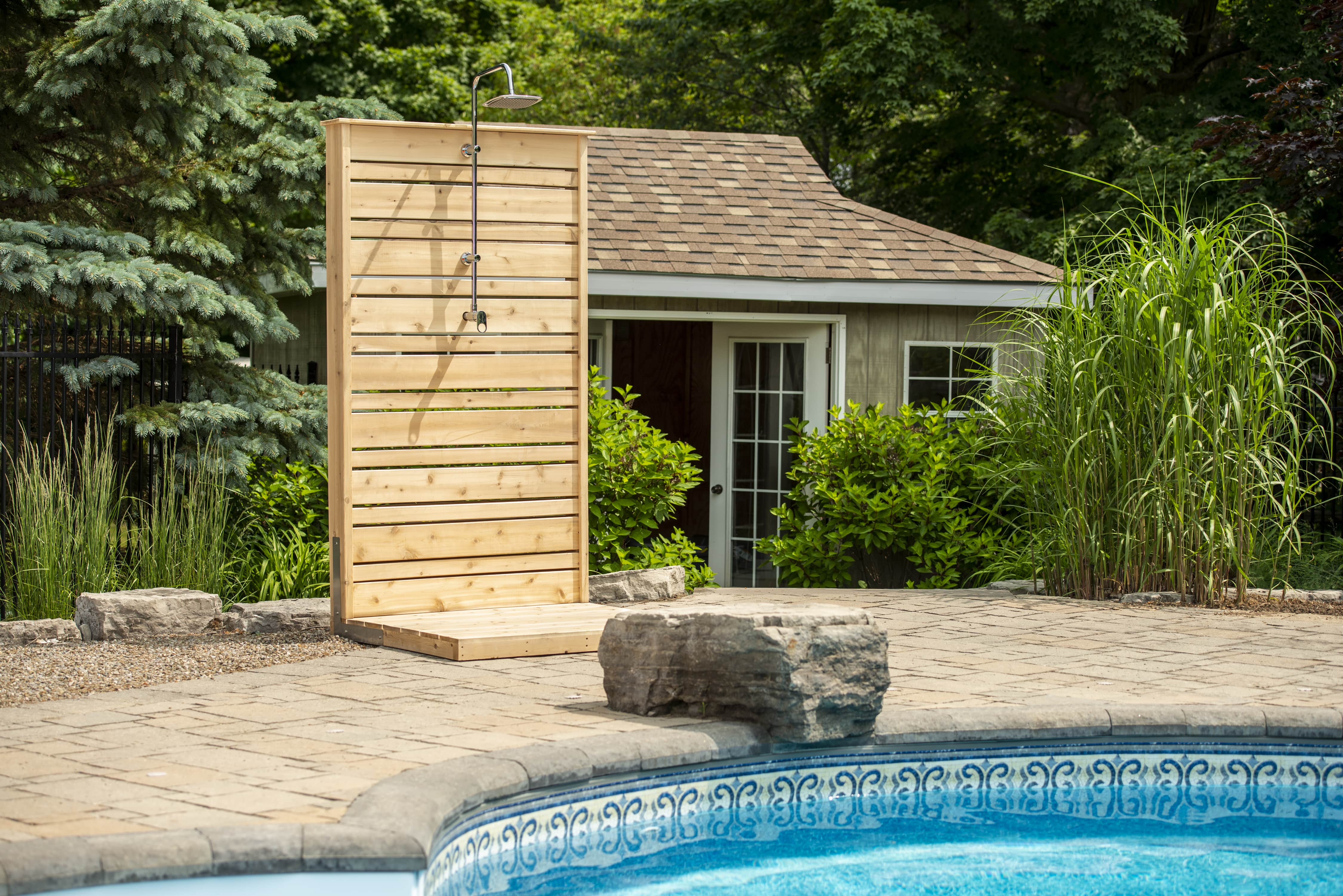 Dundalk CT Savannah Standing Shower - White Cedar - Image 6