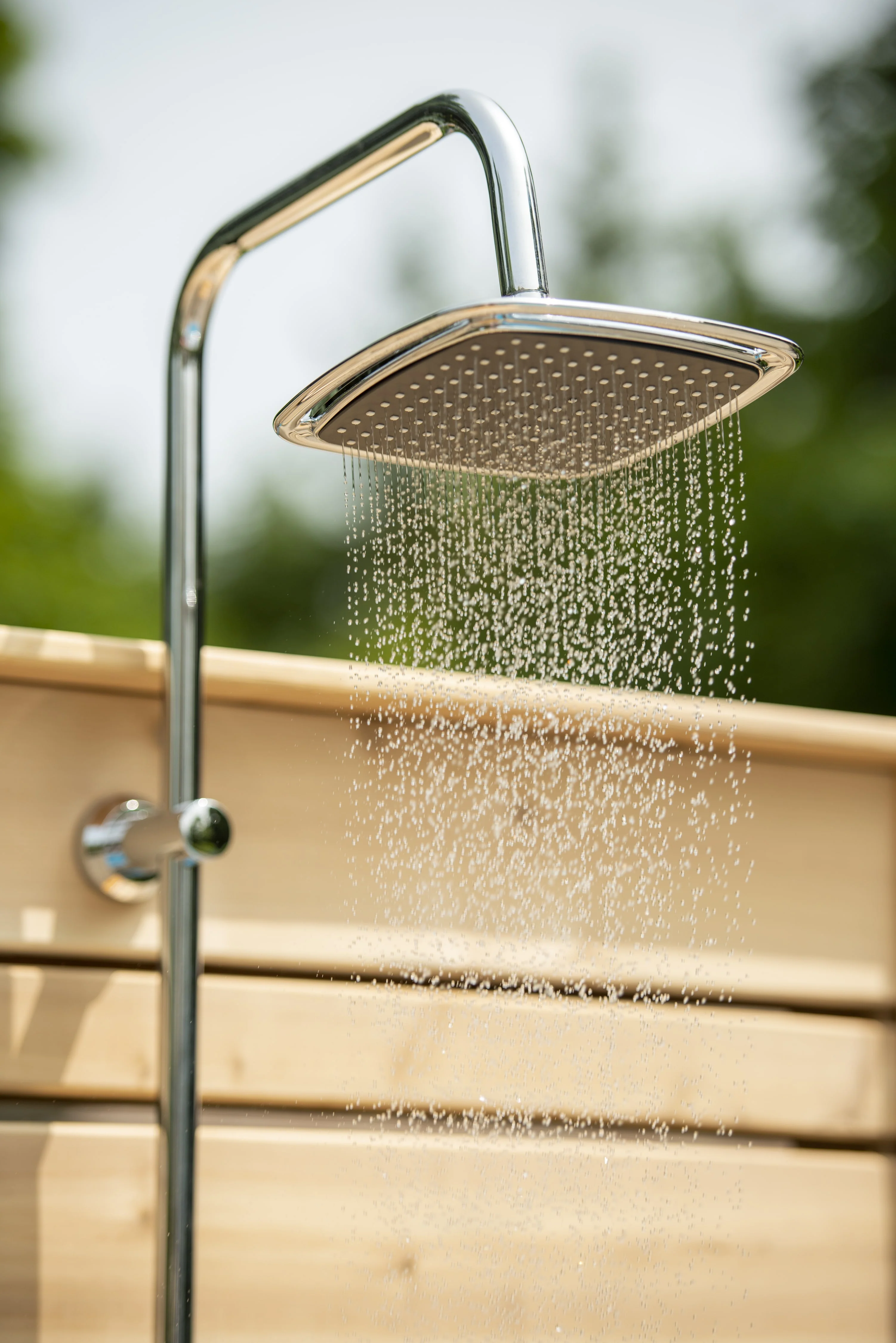 Dundalk CT Savannah Standing Shower - White Cedar - Image 7