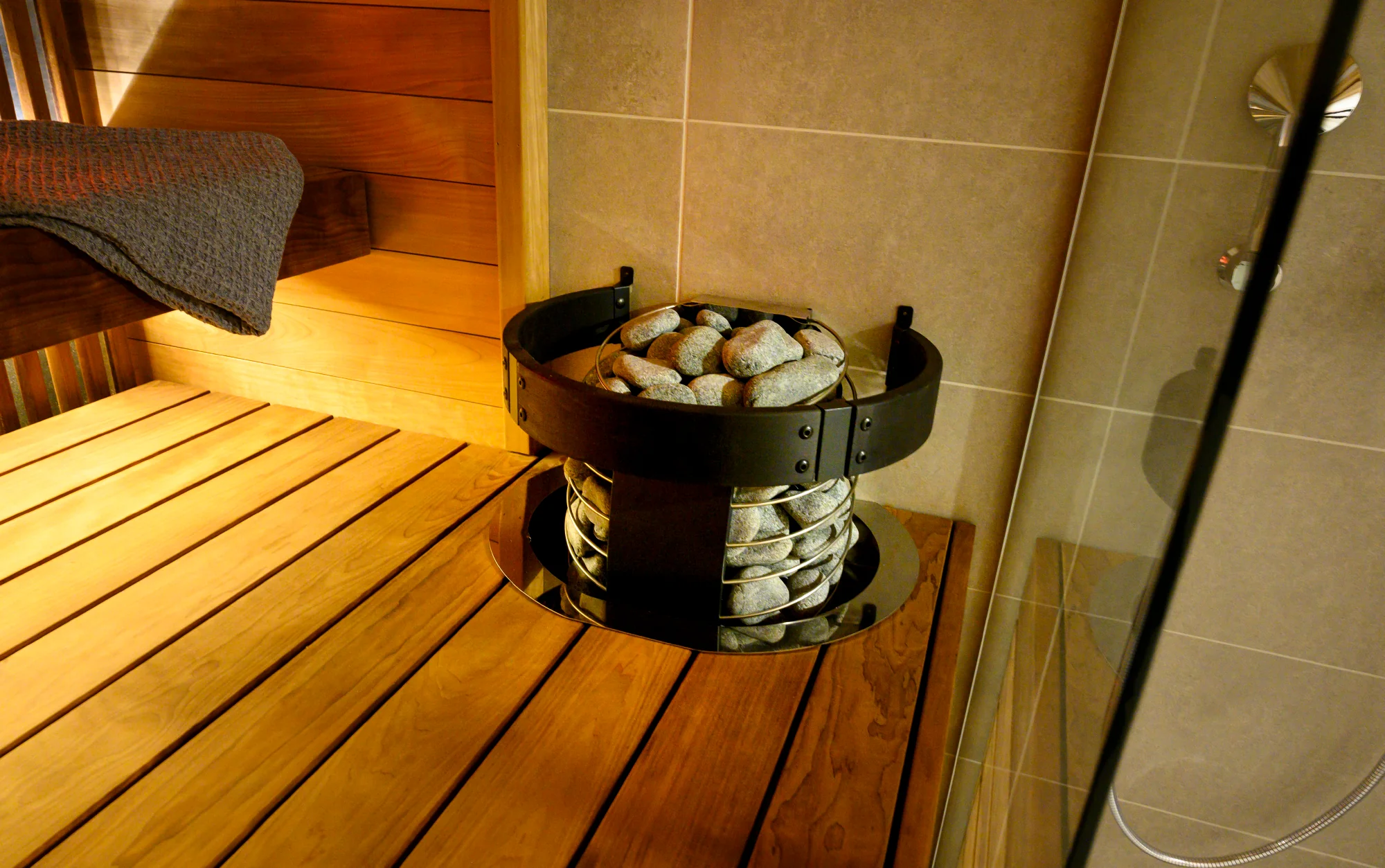 Harvia Spirit SP80E 8kW Electric Sauna Heater - Image 2